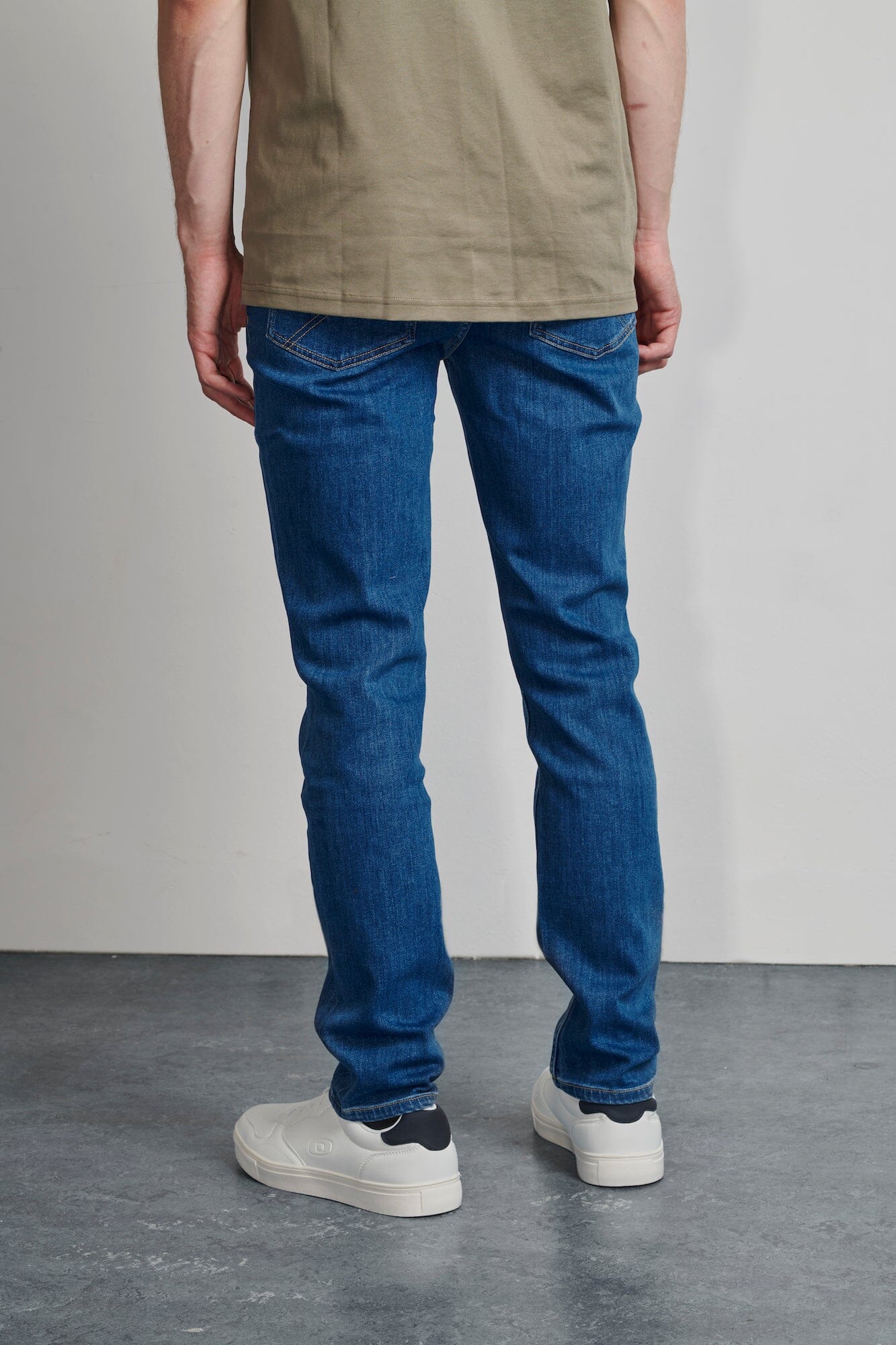 Slim tapered jeans  – dark stone